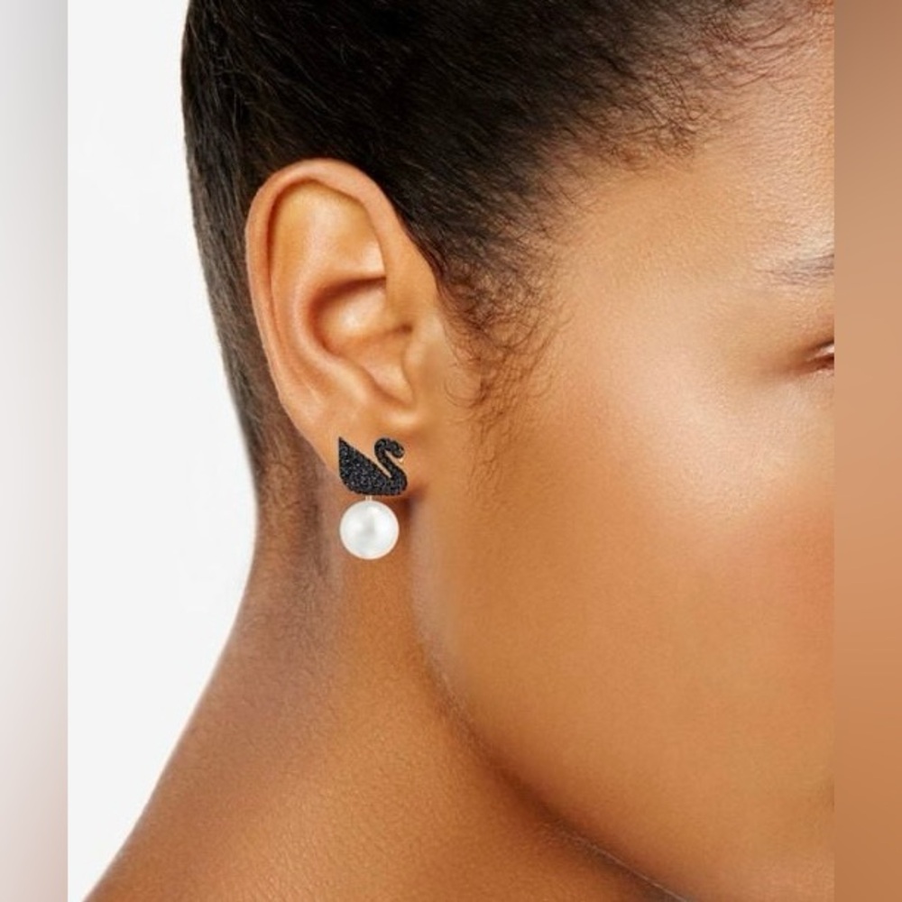 RARE, Authentic Swarovski Iconic Swan Jacket Earrings, Black, 5193949. BNIB.